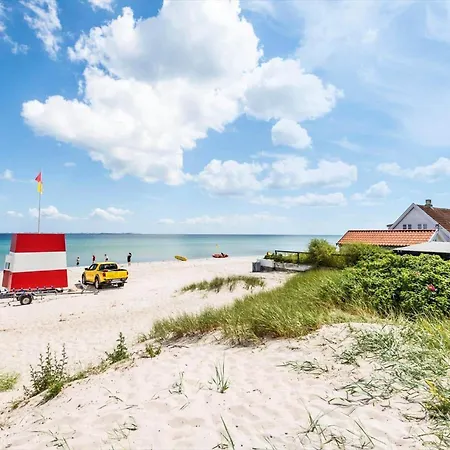 30461 - Hulager 6 * Odder